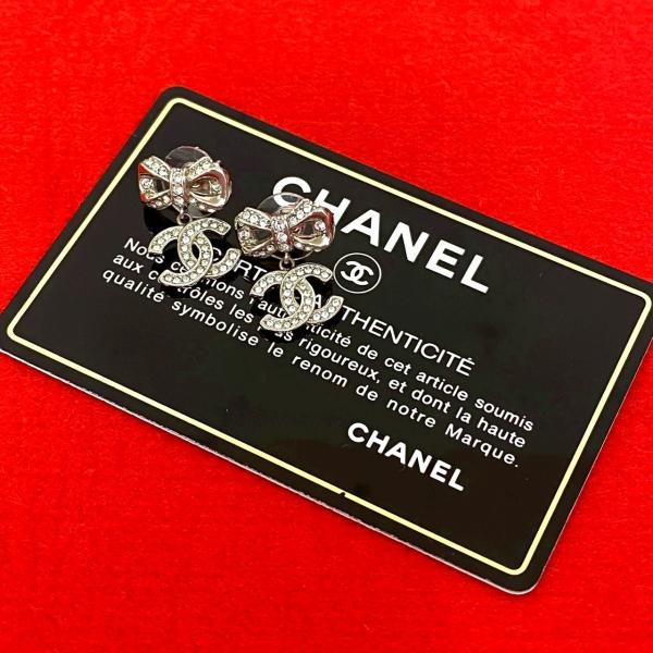 CHANEL（シャネル） 極 美品 コメあり B19V CHANEL ココマーク リボン