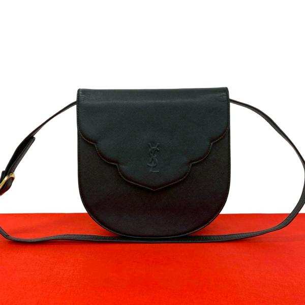 美品 イヴサンローラン レザー エンボスロゴ ショルダーバッグ ボディバッグ 黒 Yves Saint Laurent（イヴ・サンローラン） 極 美品 イヴ サンローラン