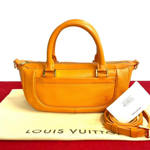 Louis Vuitton　ルイヴィトン　バッグ　ダヌーラPM　エピ　ブラック Louis Vuitton ルイヴィトン 2wayショルダーバッグ ダヌーラPM