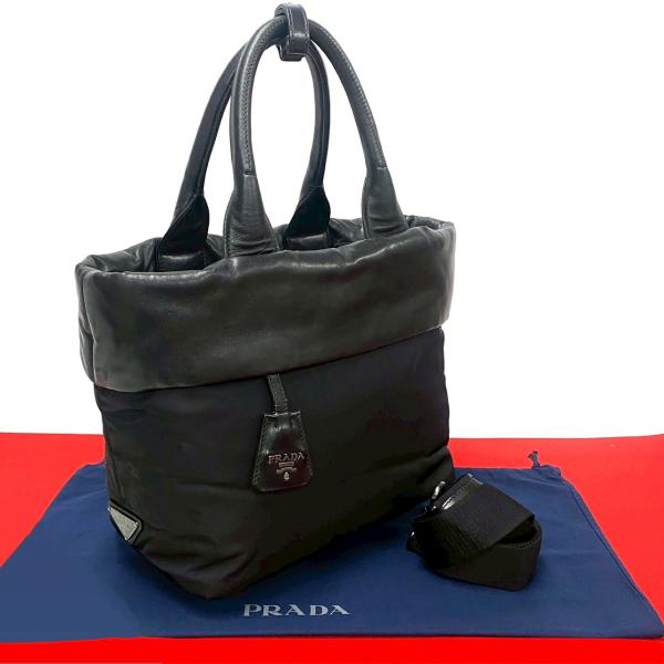 PRADA（プラダ） 極 美品 三角ロゴ 金具 ナイロン ナッパ レザー 本革