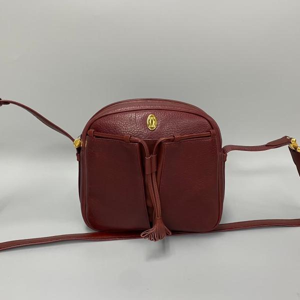 Cartier（カルティエ） 美品 カード付 マストライン ロゴ 金具 レザー