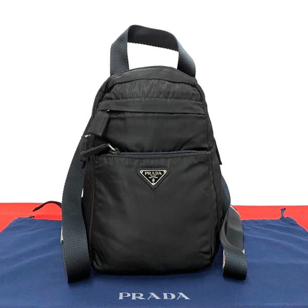 良品PRADA ミニリュック ブラック三角プレート 極美品】 PRADA リュック ブラック 黒 ナイロン バックパック