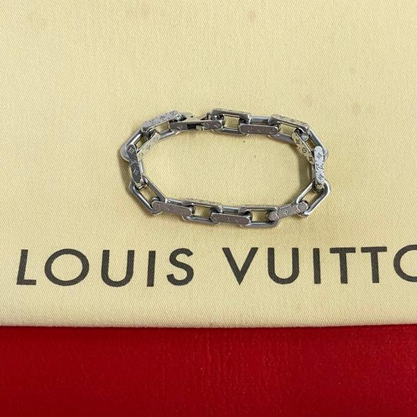 【極美品】 ルイヴィトン モノグラム チェーン ブレスレット バングル LOUIS VUITTON（ルイ・ヴィトン） 極 美品 モノグラム コリエ チェーン