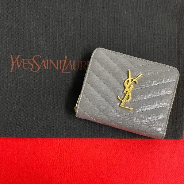 極 美品 SAINT LAURENT PARIS サンローランパリ YSL 金具 レザー 二つ折り 財布 コンパクト ジップアラウンド ウォレット ブラック 35493 極 美品 希少品 SAINT LAURENT PARIS サンローランパリ ラウンドジップ