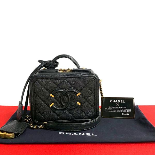 CHANEL 未使用保管品 袋付 カード シール有 28番台 シャネル CC  