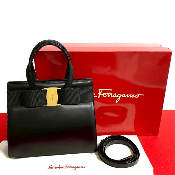 未使用保管品 Salvatore Ferragamo サルヴァトーレフェラガモ 未使用保管品 Salvatore Ferragamo サルヴァトーレフェラガモ