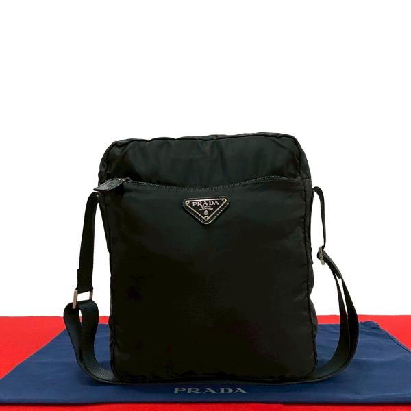 美品 正規品 PRADA プラダ ミニショルダーバッグ サコッシュ 三角ロゴ 黒 PRADA プラダ 三角ロゴ ナイロン ショルダーバッグ サコッシュ