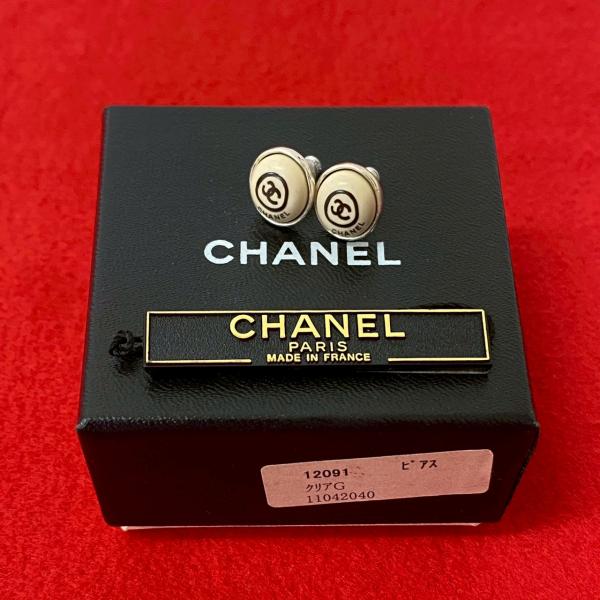 CHANEL（シャネル） 極 美品 箱付き コメあり 00T CHANEL ヴィンテージ
