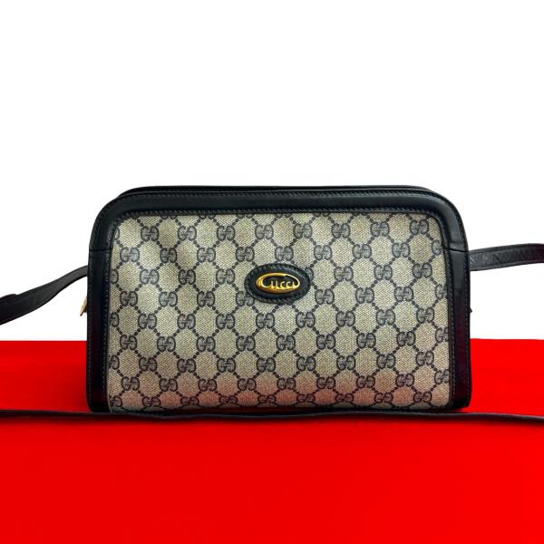 GUCCI オールドグッチ　ヴィンテージ　GG ラウンド　ケース　ネイビー STORES.jp（ストアーズドットジェーピー）の「GUCCI グッチ