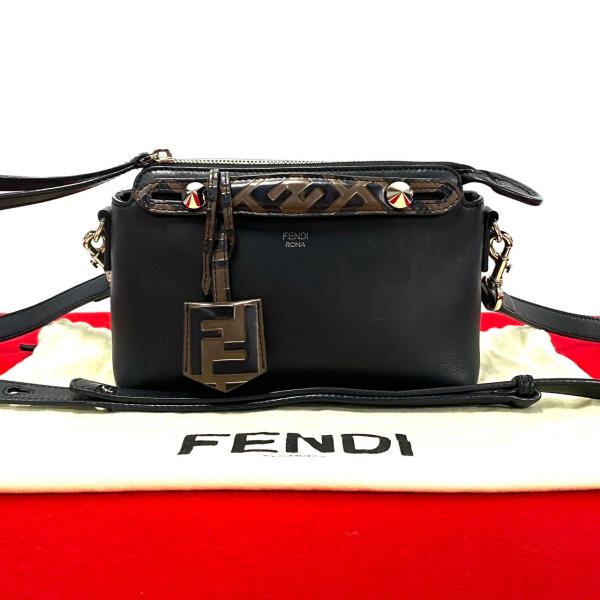 FENDI（フェンディ） 極 美品 保存袋付き バイザウェイ スモール FF柄