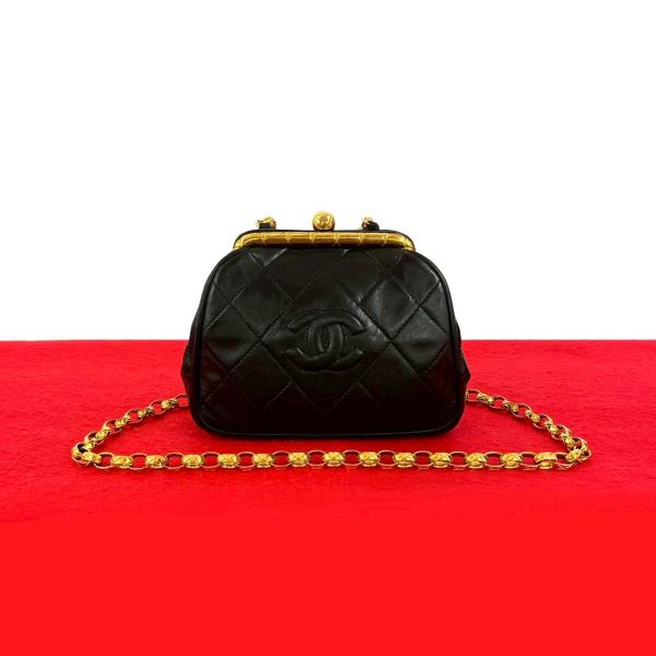 CHANEL（シャネル） 極 美品 シール有 2番台 マトラッセ ココ