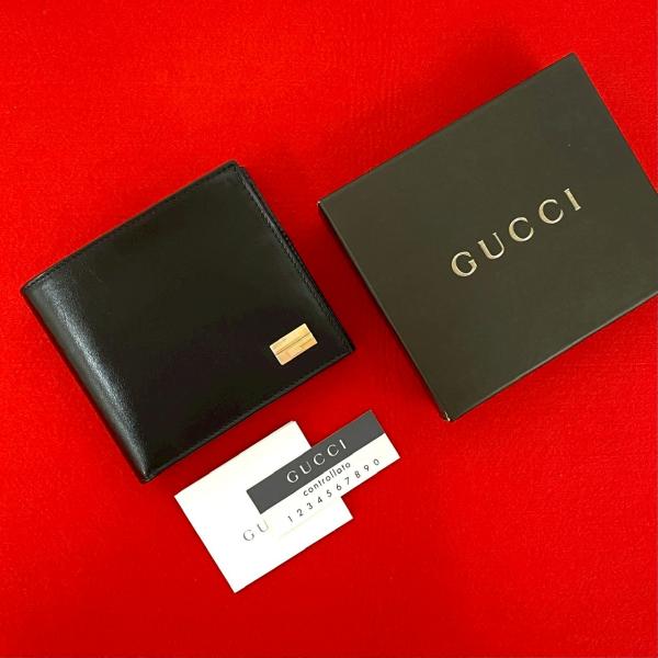 GUCCI（グッチ） ほぼ未使用 希少品 箱付き GG ロゴ 金具 カーフ