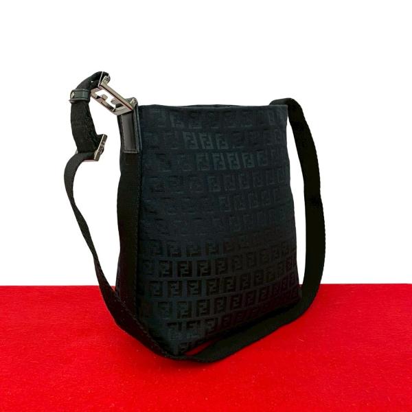 FENDI（フェンディ） 極 美品 ズッキーノ FF ロゴ 柄 キャンバス