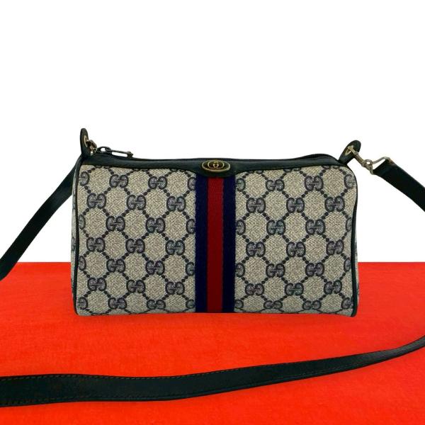 ◯ GUCCI グッチ　ボディバッグ　シェリーライン　ロゴ　レザー GUCCI（グッチ） 極 美品 オールドグッチ ヴィンテージ シェリーライン