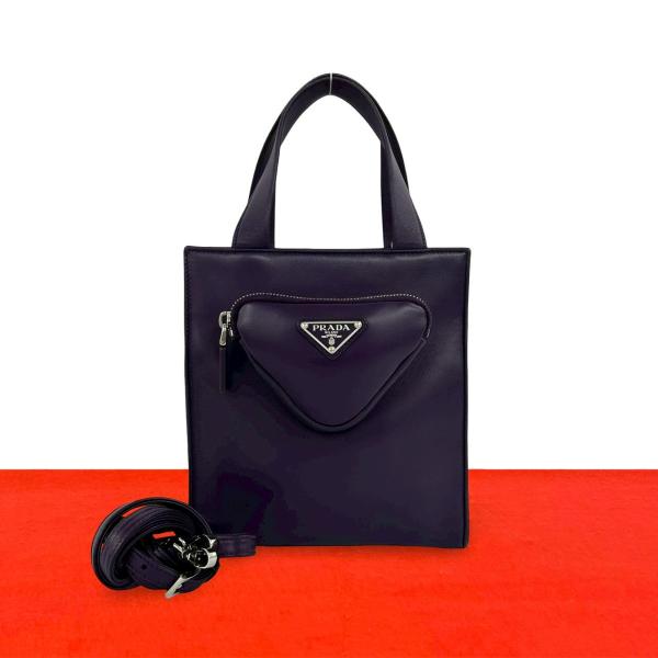 PRADA（プラダ） 極 美品 三角ロゴ 金具 ナッパ レザー 本革 2way
