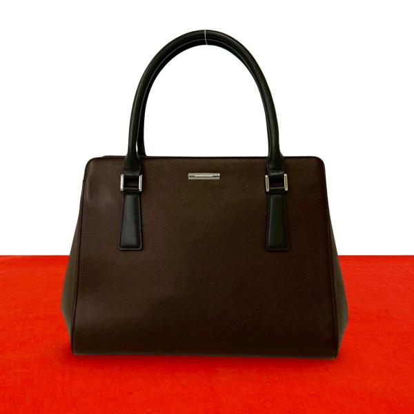 BURBERRY（バーバリー） 極 美品 ノバチェック 柄 ロゴ 金具 レザー 本