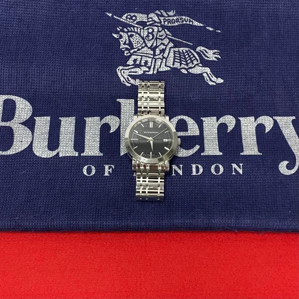 BURBERRY（バーバリー） 稼働品 極 美品 希少品 ロゴ クォーツ