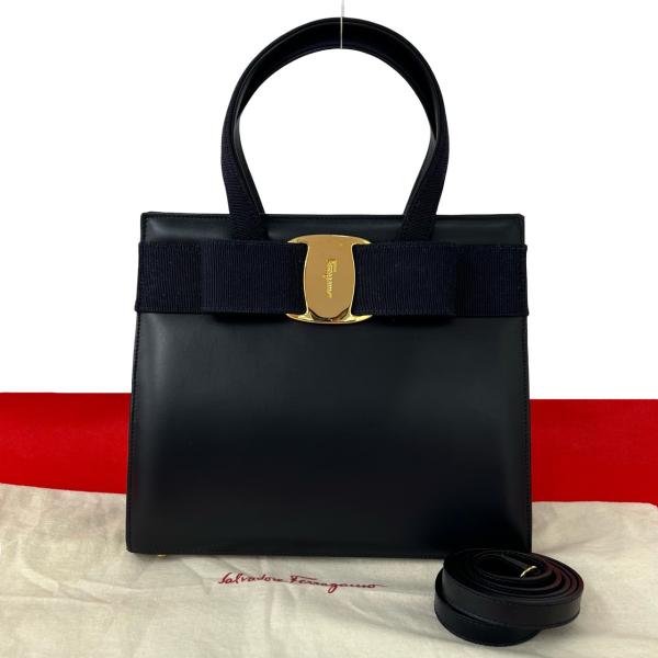 【値下げ不可】ヴァラリボン ハンドバッグ 2WAY サルヴァトーレフェラガモ 極 美品 袋付 Salvatore Ferragamo サルヴァトーレフェラガモ ヴァラ