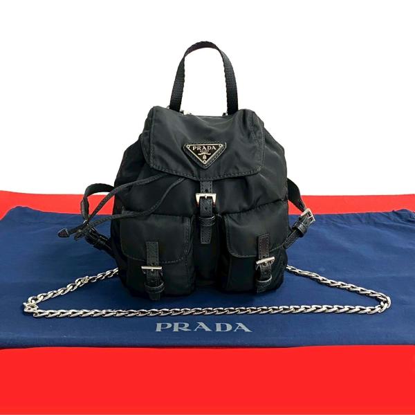 PRADA（プラダ） 未使用保管品 三角ロゴ 金具 ナイロン サフィアーノ