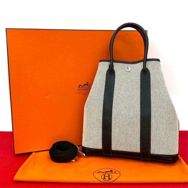 新品未使用　裏面保護フィルム付 HERMES　エルメス　ツイリーリング　箱保存袋 00020322-1.jpg