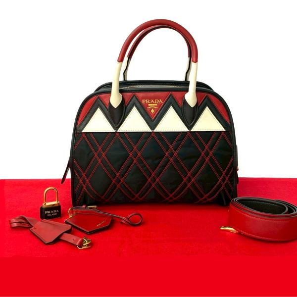 PRADA（プラダ） 極 美品 ロゴ 金具 ナイロン レザー 2way