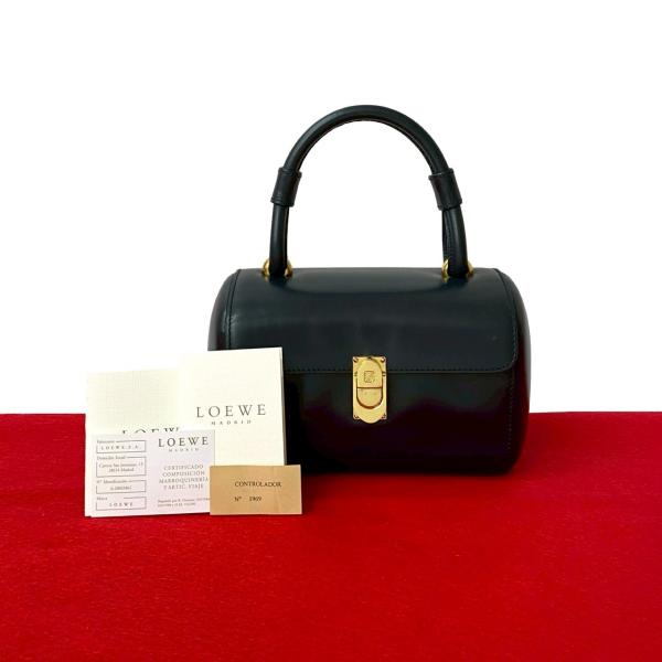 【極美品】LOEWE ロエベ　アナグラムロゴ レザークラッチバッグ　ヴィンテージ LOEWE（ロエベ） 極 美品 ヴィンテージ アナグラム ロゴ 金具 カーフ