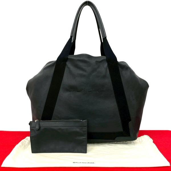 BALENCIAGA（バレンシアガ） 極 美品 ネイビーカバス ロゴ パンチング