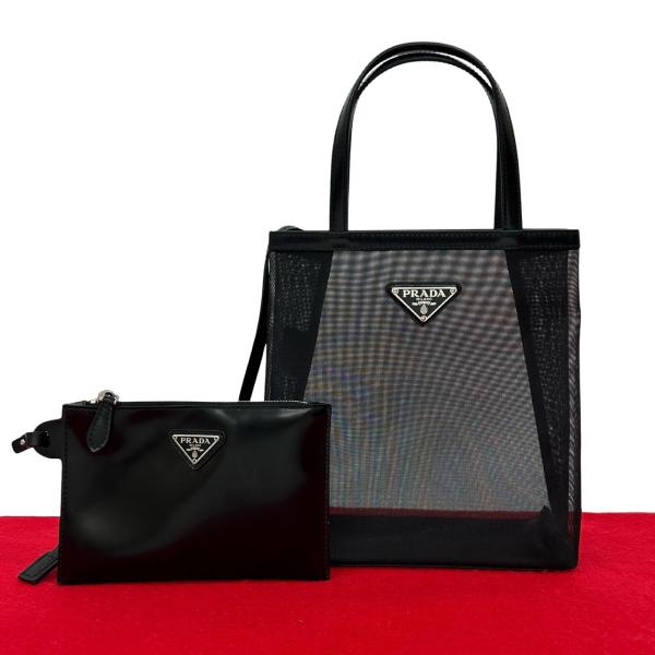 【美品】プラダ　ハンドバッグ　パテント　レザー　裏地総柄　シルバー金具　ブラック PRADA（プラダ） 極 美品 三角ロゴ 金具 パテントレザー 本革
