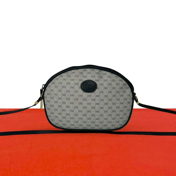 【GUCCI】ショルダーバッグ/マイクロGG/ポシェット GUCCI（グッチ） ほぼ未使用 オールドグッチ ヴィンテージ マイクロGG