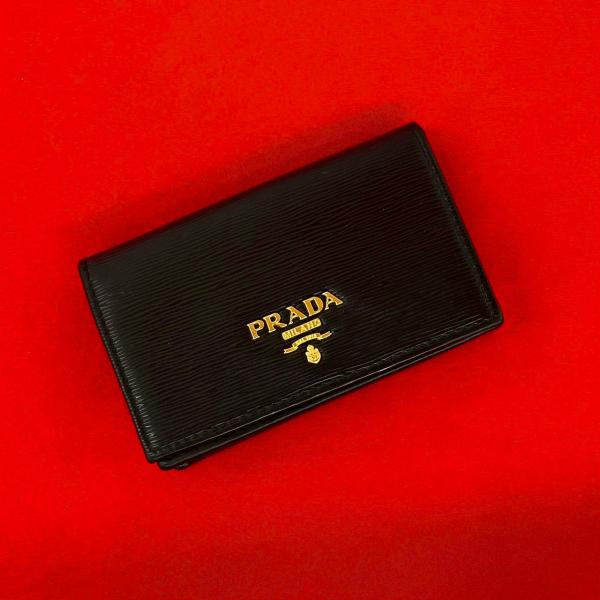 PRADA（プラダ） 極 美品 ロゴ ゴールド 金具 レザー 本革 カード