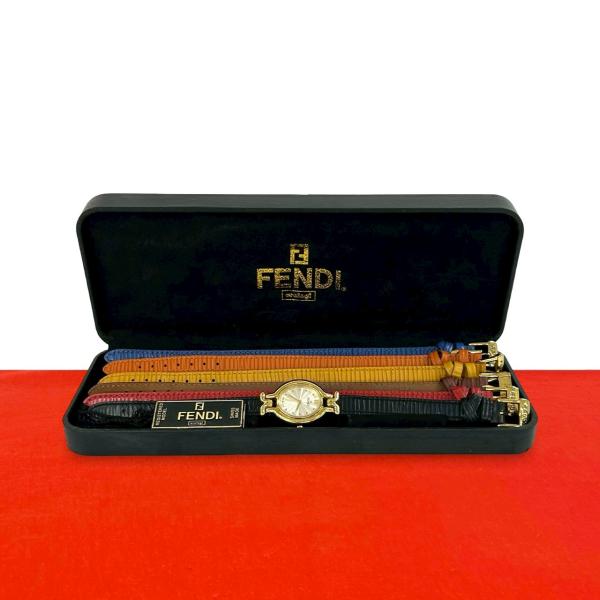 FENDI（フェンディ） 稼働品 極 美品 ケース付き 640L カメレオン