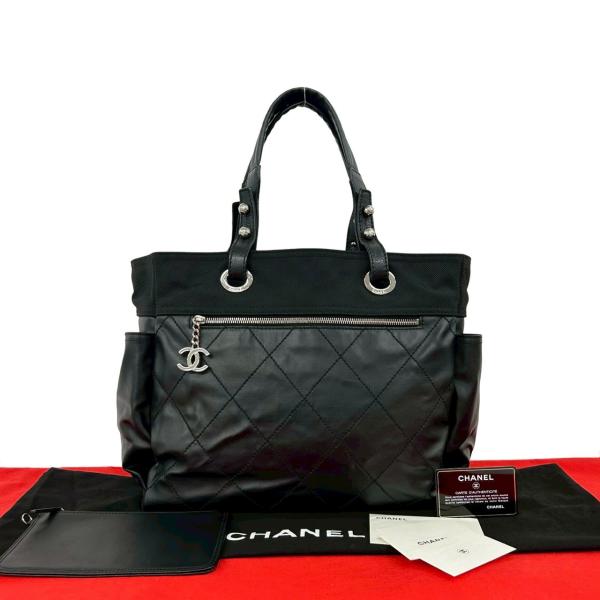 CHANEL（シャネル） 極 美品 保存袋付き カード シール有 11番台 パリ