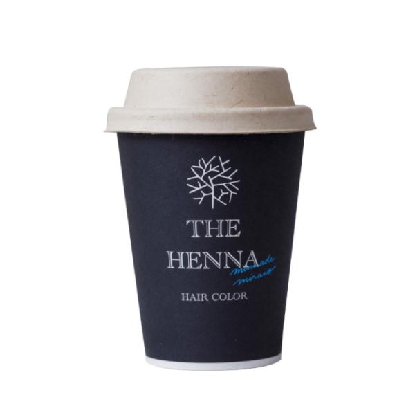 ヘナのヘアカラー気になる白髪やダメージヘアに１．ペースト作りヘナ粉末を紙コップに入れ、お湯（５０℃程度）を紙コップ記載のメモリまで入れて、付属のマドラーでペースト状になるまでよく混ぜます。２．塗り込み付属のビニール手袋でヘナを塗ります。頭皮...