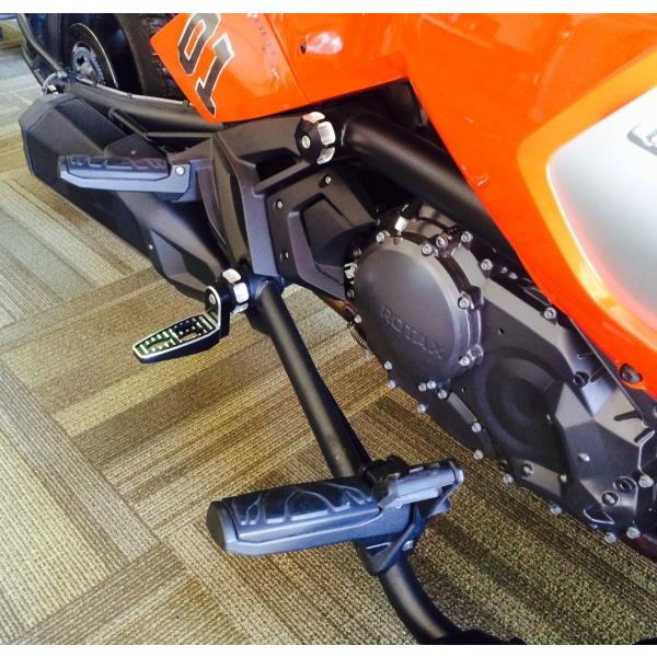 Can-Am SPYDER F3p@IPS t[LbvXebvKIT