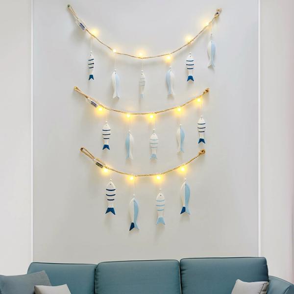 寸法：画像参照素材：木、ロープLEDローソク電池灯付き 単4型電池2個使用備考：吊り下げ以外のものについて、電池は実際に附属しておりませんので、ご了承ください。ご注意事項★商品の色は、撮影時の光や、お客様のモニターの色具合などにより、実際の...