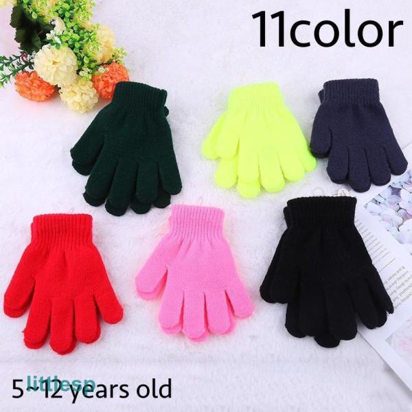 シンプル無地のキッズ用手袋です。冬の寒さ対策に◎【素材について】アクリル【カラーについて】生産ロットにより柄の出方や色の濃淡が異なる場合がございます。お使いのモニターや撮影時の光の加減などにより画像と実際の商品のカラーが異なる場合もございま...