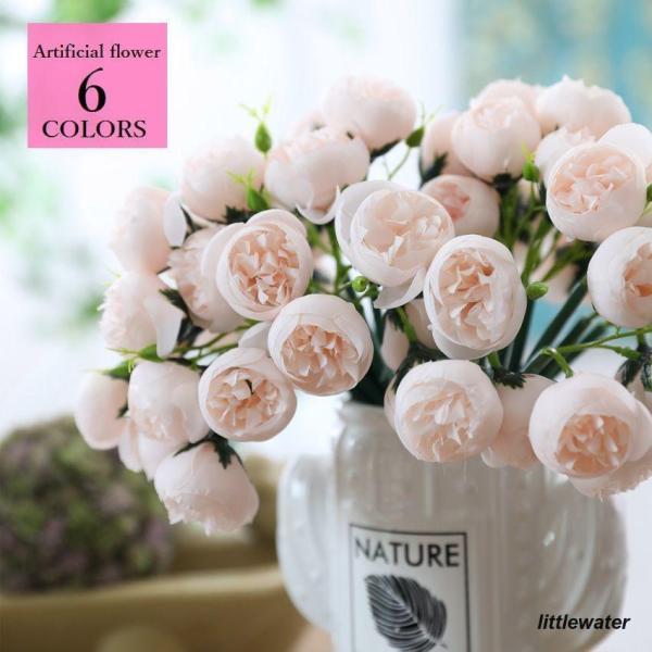 とってもキュートなバラの花束の造花です。違う色で組み合わせても◎生花の苦手な方も気軽に楽しめちゃいます。【サイズについて】全長 約28ｃｍ 花の直径 約4ｃｍ