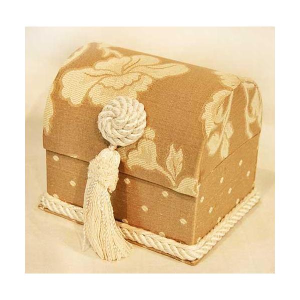 AG  WG[{bNX WFjt@[eC[ Jennifertaylor rOX^WI ANZT[{bNX HEIRLOOM A[[ he-3025 Pn