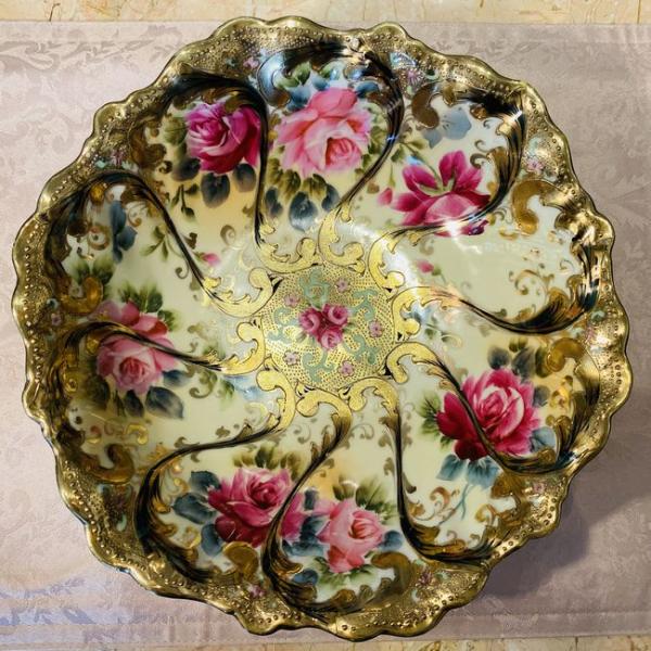 オールド ノリタケ 金彩 金盛上 装飾薔薇文様 大鉢 ノリタケ オールド 金彩 金盛上 装飾薔薇文様 大鉢 : リビングT&S