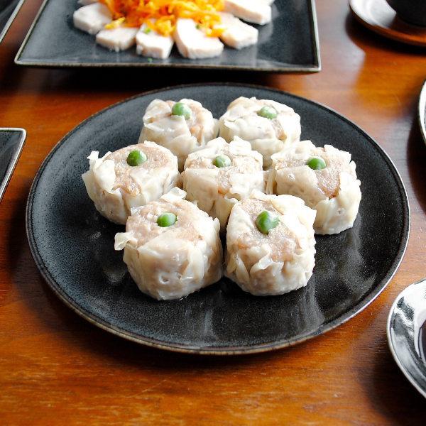 v[g 18cm minou M H aH  Z { i H@Ή dqWΉ M M j