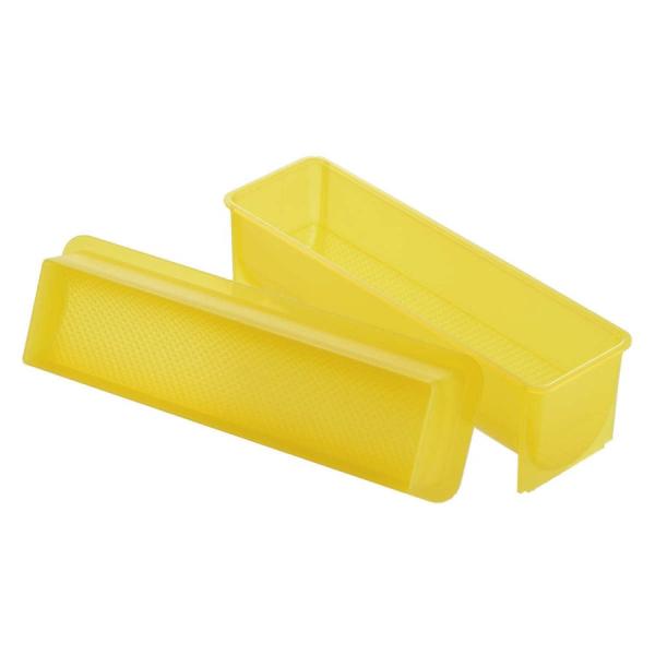 サイズ/約幅6.4×奥行20.4×高さ6.1cm内容量/1個材質/ポリプロピレン生産国/日本製耐熱温度/120度耐冷温度/-20度食器洗い乾燥機/使用可能●ごはんがくっつきにくいダブルエンボス加工の太巻き用の型です。●ご飯とネタを詰めるだけ...