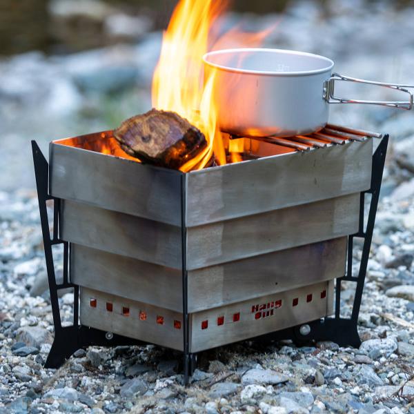 未使用フォールディング焚き火台 BBQコンロ コンパクト収納 livingut_392398