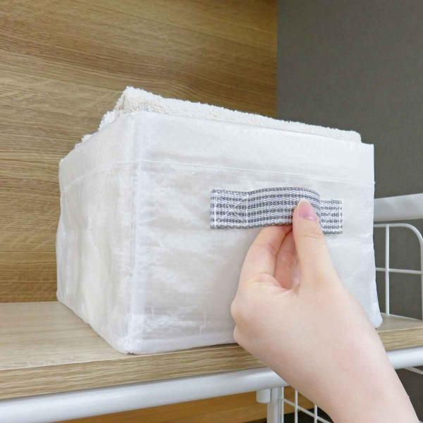 サイズ/約幅20×奥行30×高さ15cm重量/約110g内容量/1個材質/本体：ポリプロピレン・ポリエチレン芯板：ポリプロピレン生産国/ベトナム製●洗濯機まわりの整理に便利な、柔軟性のあるランドリー収納ケースMサイズです。●フェイスタオルや...