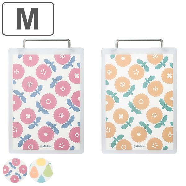 サイズ/約幅23.6×奥行33×高さ1.7cm持手含む奥行：約35.9cm内容量/1個材質/本体：PE、板材持ち手：ステンレス種類/フラワー、ポワール生産国/日本製●表裏で使えるおしゃれなまな板Mサイズです。●軽量で安定感もあります。●刃当...