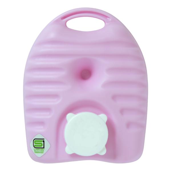 サイズ/約幅15×奥行7×高さ18.5cm容量/約600ml内容量/1個付属品：カバー原産国/本体：日本製　カバー：中国製●オフィスでの冷え対策にちょうど良いミニサイズの立つ湯たんぽです。●小型電気ポット1回分（600ml）の入れ切りサイズ...