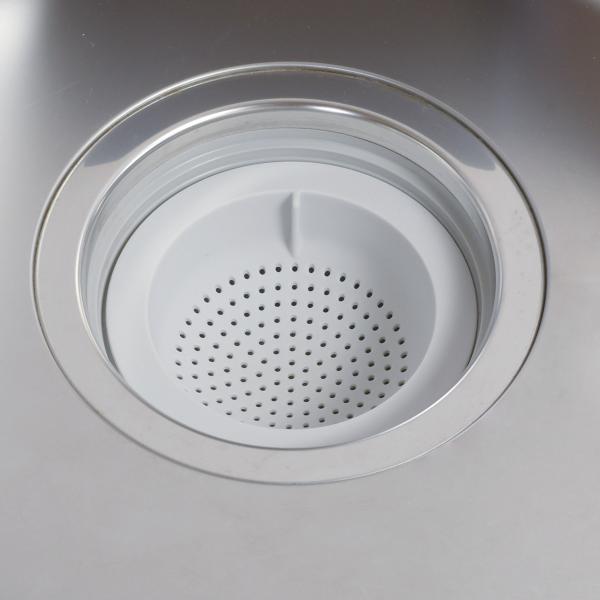 サイズ/約高さ5cm直径：約13.5cm重量/約111g内容量/1個材質/シリコーンゴム生産国/中国製耐熱温度/230度食器洗い乾燥機/使用可能●キッチンの排水口に置くだけの簡単設置です。●底が丸くなっていて、ゴミが中央に集まりやすい設計で...