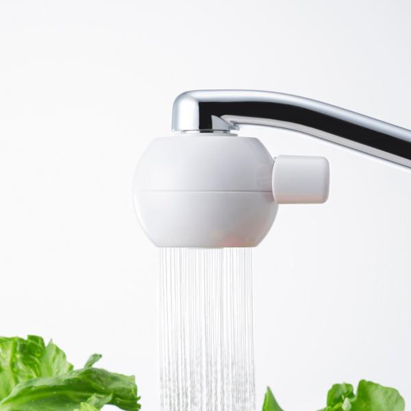 サイズ/約幅7.8×奥行6×高さ5.1cm重量/約60g内容量/1個材質/本体、レバー：ABS樹脂切替板、アタッチメント：ポリアセタールOリング、パッキン：シリコンろ材：亜硫酸カルシウム、不織布フィルター●本体にカートリッジが内臓されている...