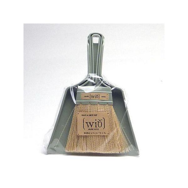 サイズ/約幅6.3×奥行2.5×高さ22cm内容量/ほうき1本ちりとり1個材質/柄：ポリエチレン毛先・ちりとり：ポリプロピレン生産国/日本製●小さくても、多用途に使えるホーキセットです。●テーブルの上、車の中等に便利です。おしゃれ ホウキ ...