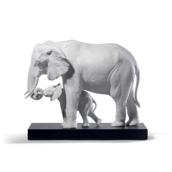 Lladro (リヤドロ) 象 ぞう ゾウ 動物 親子 家族 「受け継がれる生命(White) #8695」 :1008695:リヤドロ大好き! 通販 Lladro (リヤドロ) 象 ぞう ゾウ 動物 親子 家族 「受け継がれる生命(White) #8695」