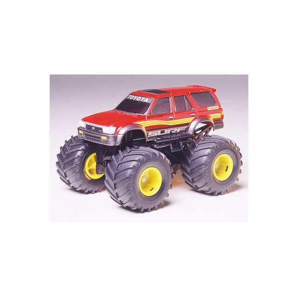 【 でっかいタイヤで四輪駆動、パワフルな走りが楽しい 】 直径52mmのでっかいタイヤで四輪駆動。パワーいっぱいの走りに加えて、ウイリー走行や片輪走行も楽しめるオフロードマシンのプラスチックモデル組み立てキットです。四駆メカは、モーターをシ...